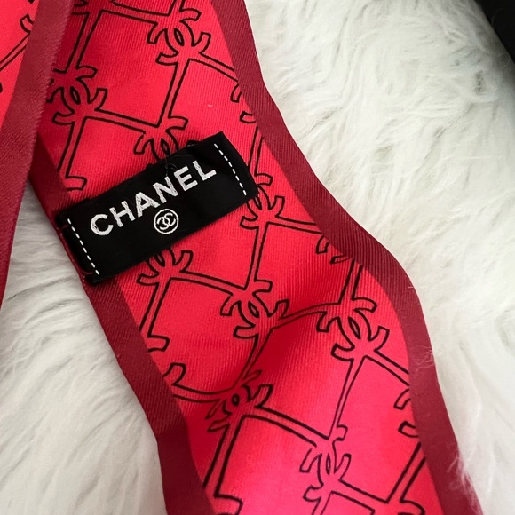Chanel Twilly 22P . Red/ multi color . - Picture 5 of 7